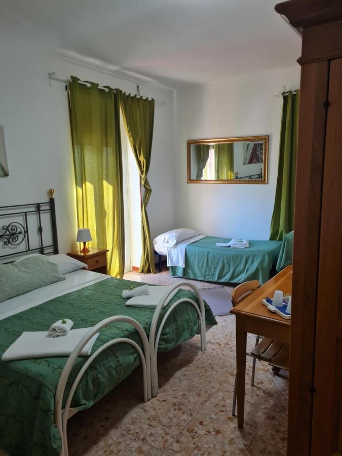 La Palazzina Hotel Rome Exterior photo