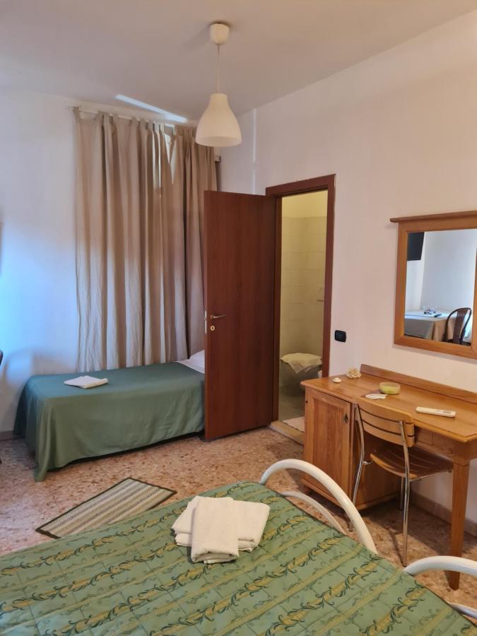La Palazzina Hotel Rome Exterior photo